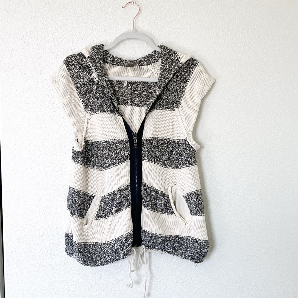Free People Regatta Striped Hooded Zip Front Sweater Sleeveless Medium - Picture 2 of 12